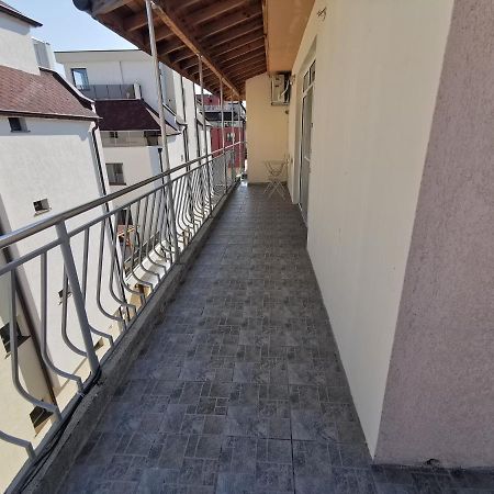 4Th Floor Apartment Burgas Bagian luar foto